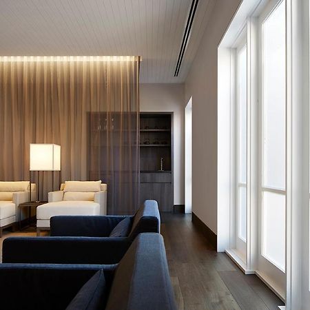 קנברה Hotel Realm מראה חיצוני תמונה The interior of the 100 East 53rd Street penthouse