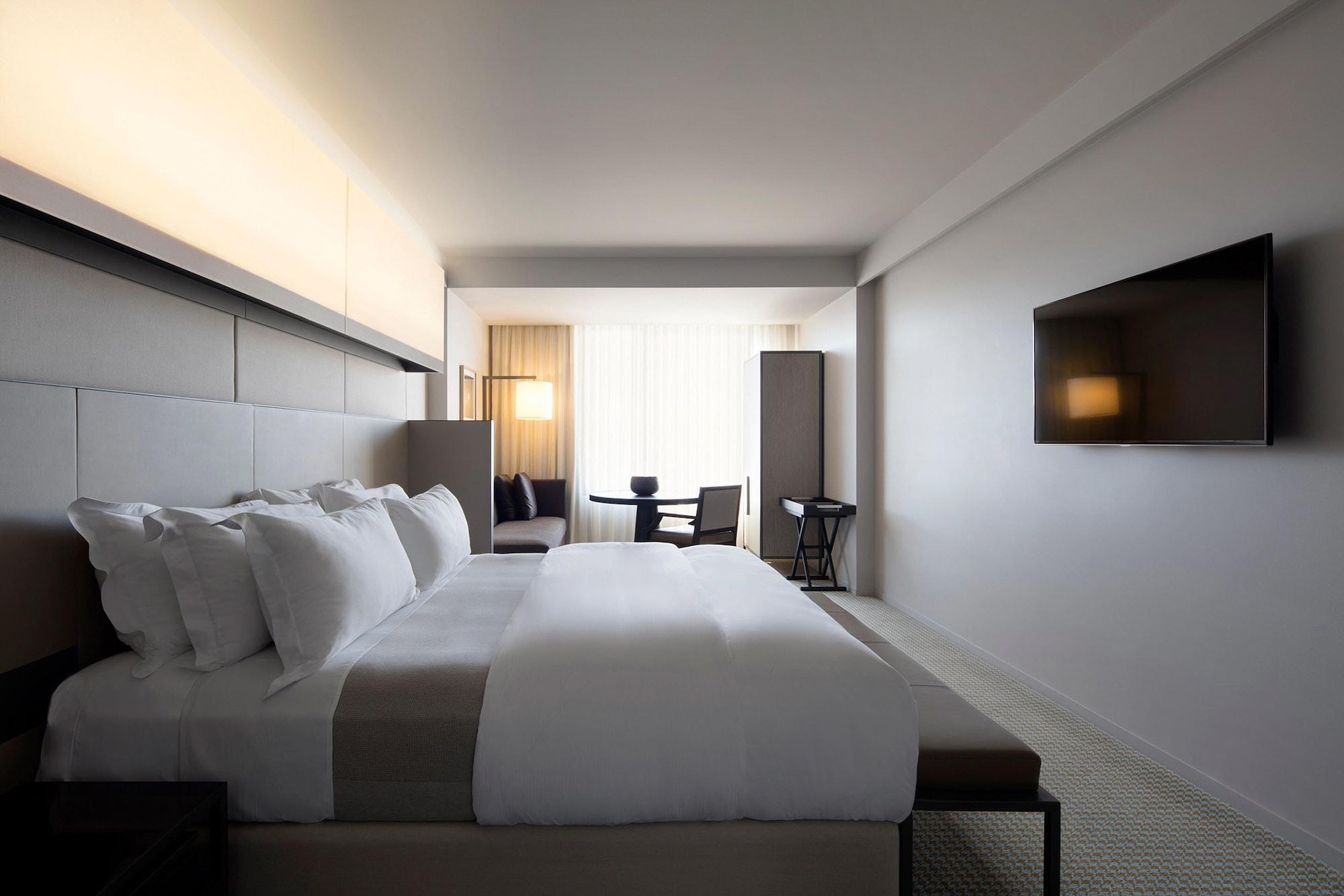 קנברה Hotel Realm מראה חיצוני תמונה A room at the hotel