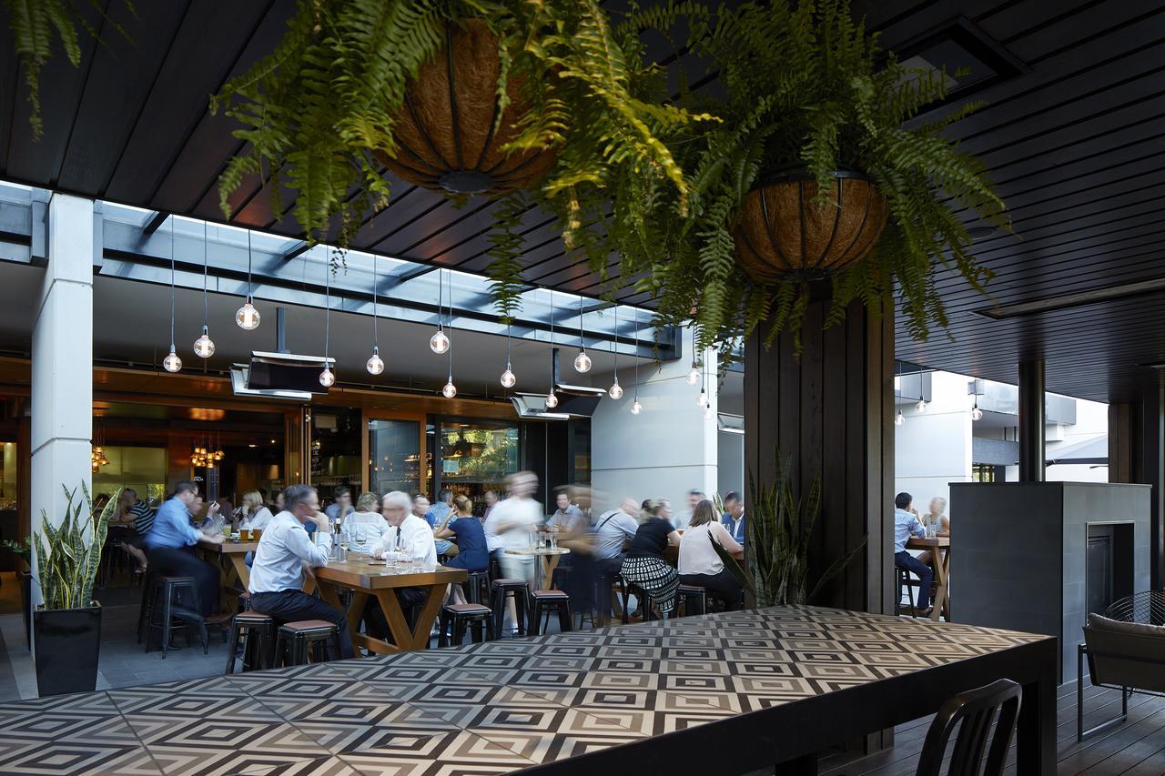 קנברה Hotel Realm מראה חיצוני תמונה The Terrace at The Standard