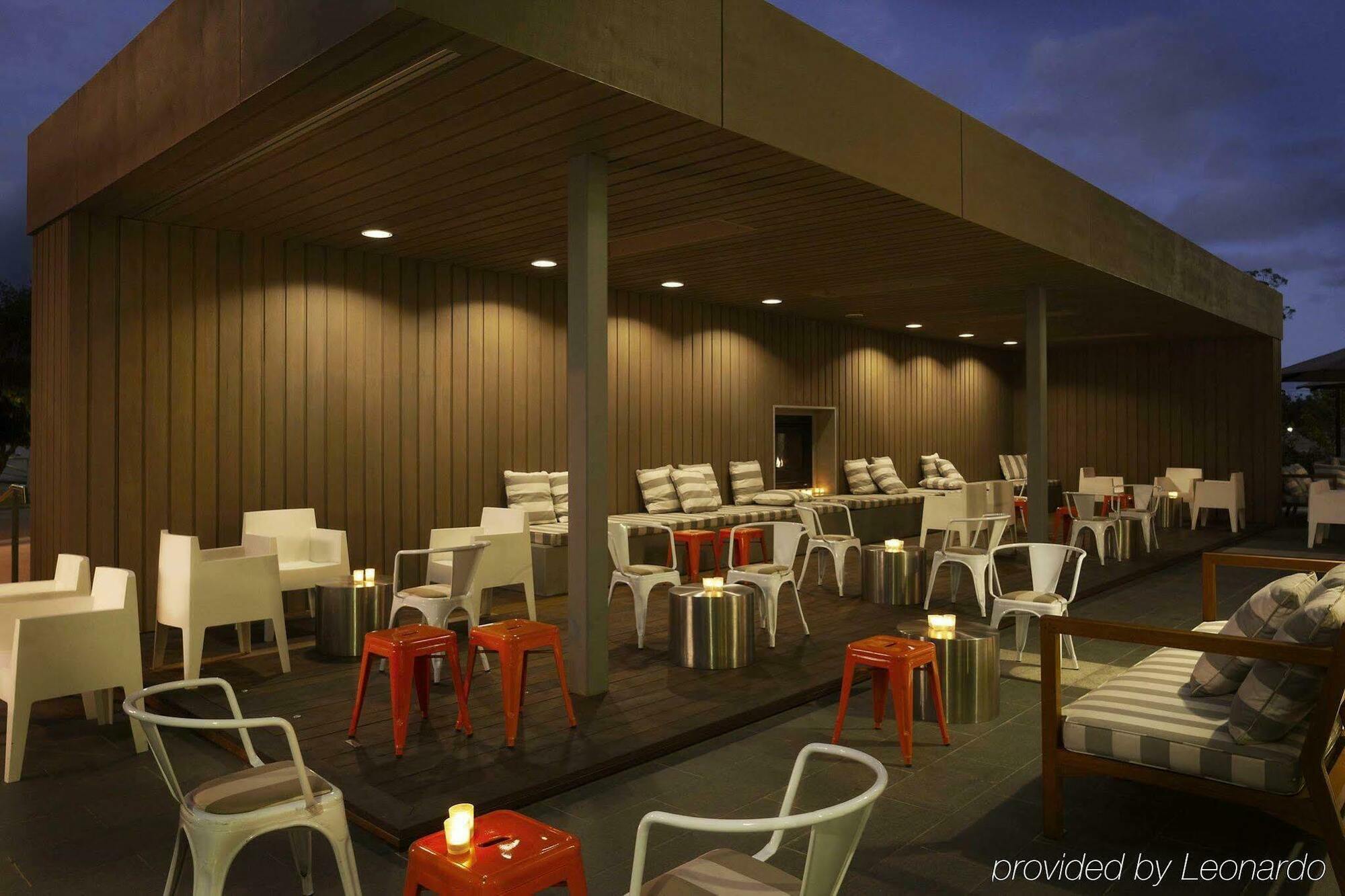 קנברה Hotel Realm מראה חיצוני תמונה The rooftop bar at the Standard East Village